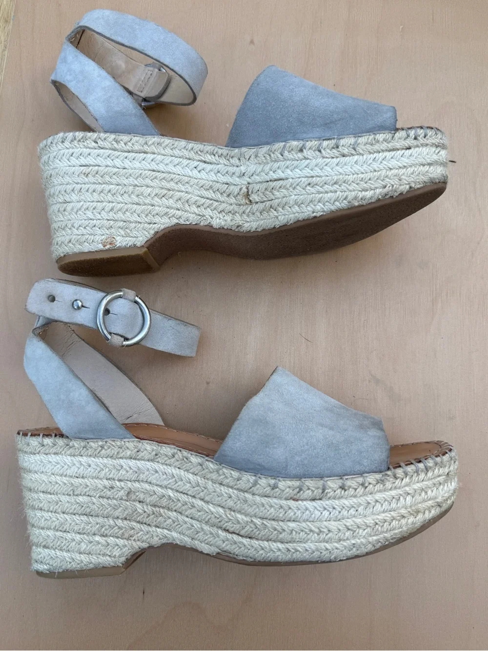 Dolce Vita Lesly Espadrille Platform Wedge Sandals Light Gray Suede 8